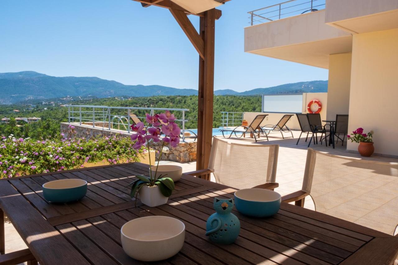 Villa Poppy Vathí Exterior foto